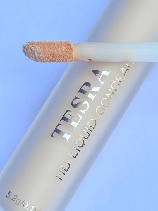 TESRA%20HD%20Liquid%20Concealer%20-%20Image%205