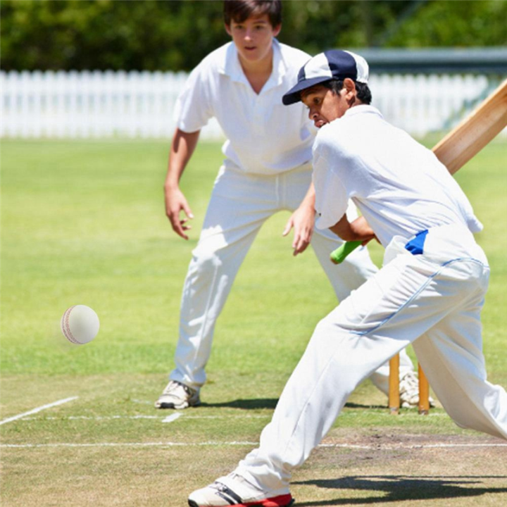 Sports%20cricket,%20training%20cricket,%20White%20-%20Image%202