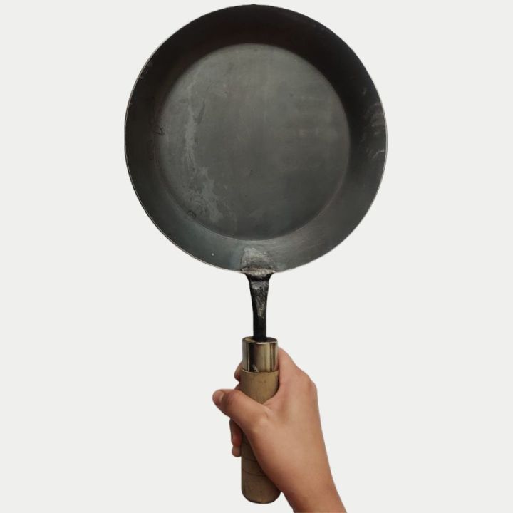 Frying%20pan%20/%20Pan%20/%20Tawa%20/%20Induction%20Pan%20/%20Carbon%20Steel%20Pan%20-%2024%20cm%20-%20Image%202