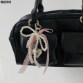 Country Y2K Beauty Car Keychain Han Sweet Pearl Bow Ladies Keychain 2025新品，Jinnikaiji Heart Shaped Lace Pendant Bag Pendant Accessories 2025 New Gifts. 