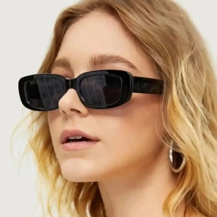 Retro%20Black%20Rectangle%20Best%20Selling%20Sunglasses%20For%20Women%20-%20Image%205