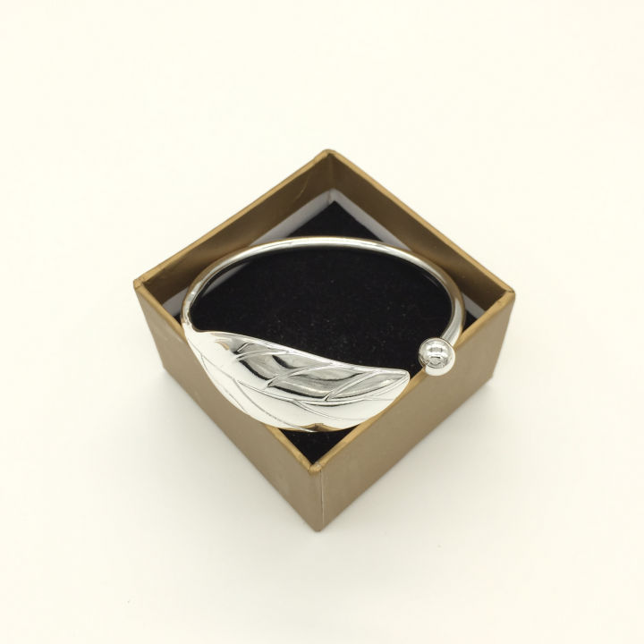 【Mega Sale】Direct selling new leaf bracelet female personality fashion ...