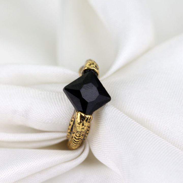 Vintage%20Voldemorts%20Horcrux%20Ring%20The%20Resurrection%20Stone%20Devil's%20Candy%20Slytherin%20Vintage%20Deathly%20Hallows%20Dumbledore%20Crystal%20Gifts%20-%20Image%203