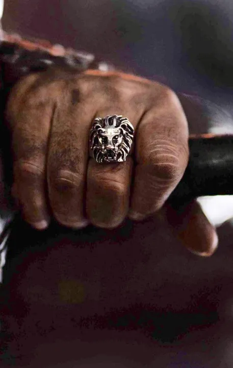 Kgf%202%20Sanjay%20Dutt%20As%20Adeera%20Fashon%20Lion%20Ring%20-%20Image%203