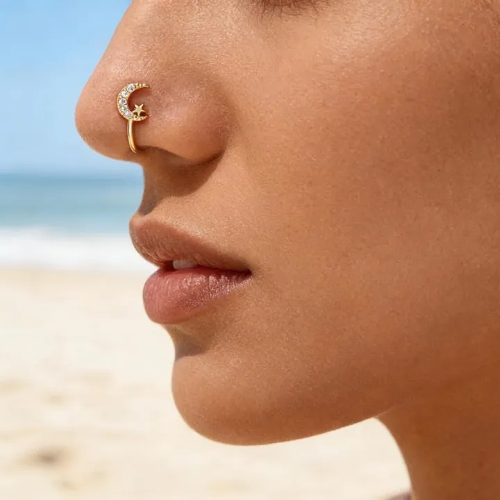 Crystal%20Leaf%20Nose%20Ring%20Gold%20Cz%20Leaf%20Nose%20Cuff%20Olive%20Leaf%20Cz%20Septum%20Nose%20Rings%20U%20Shaped%20Clip%20On%20Nose%20Stud%20Rhinestone%20Leaf%20Hoop%20Nose%20Piercing%20Jewelry%20for%20Women%201Pcs%20-%20Image%205
