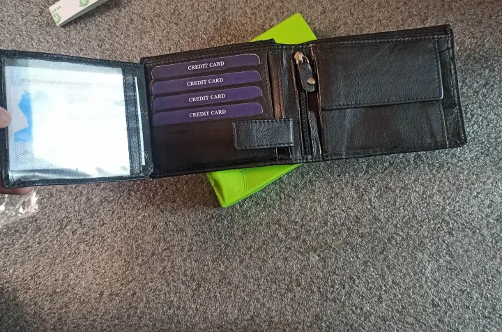 Black%20Lightweight%20Leather%20Purse/Wallet%20For%20Men%20-%20Fashion%20%7C%20Wallets%20For%20Men%20%7C%20Men's%20Purse%20%7C%20Purse%20For%20Men%20%7C%20Leather%20Wallet%20For%20Men%20%7C%20-%20Image%203