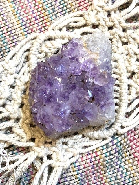 Amethyst%20Crystal%20Cluster%20Feeling%20Stone%20/%20Power%20Stone%20/Interior/Ornament%20-%20Image%202