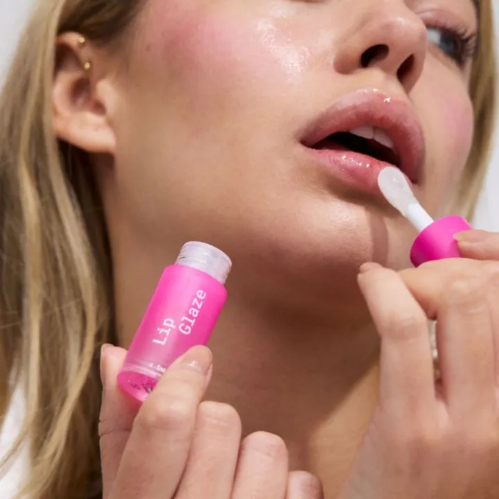 Australis%20Cosmetics%20Lip%20Glaze-4.5ml%20By%20Mishisa%20Cosmetics%20-%20Image%202