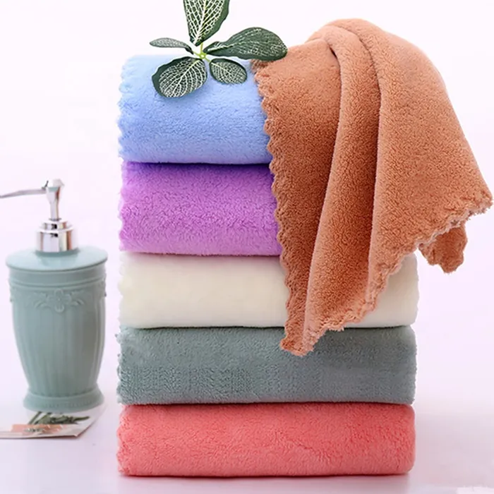 5Pieces%20Set%20Coral%20Velvet%20Super%20Soft%20Face%20Hand%20Towel%20(35cmx75cm)%20%7C%20Super%20Absorbent%20Soft%20Face/Hand%20Towel%20-%20Set%20Of%205%20-%20Image%204