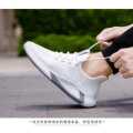 Men Breathable Light Sports Shoes of Student Fashion Running Shoes. 