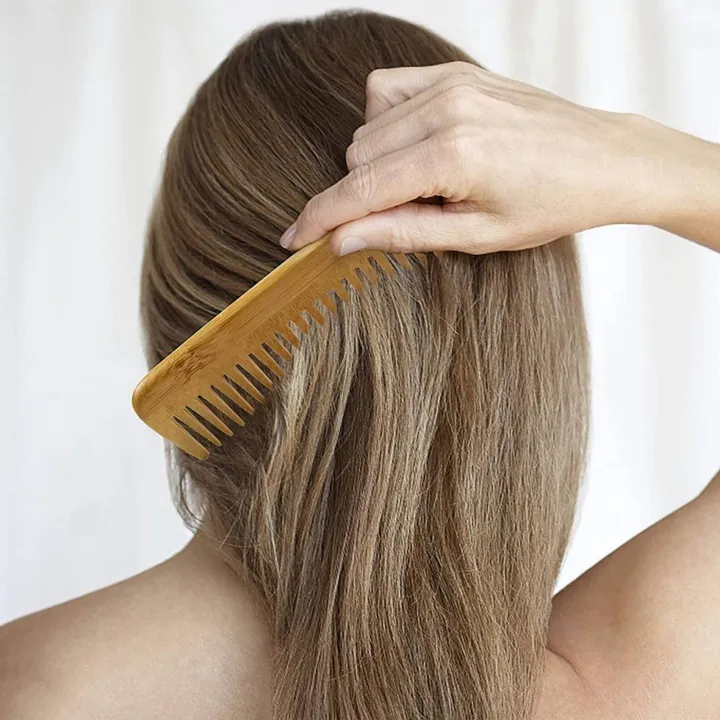 OUMERY%202X%20Thick%20Solid%20Wood%20Comb%20Wide%20Tooth%20Comb%20Portable%20Styling%20Massage%20Anti-Static%20Hair%20Comb%20Handleless%20Hairdressing%20Comb%20-%20Image%205