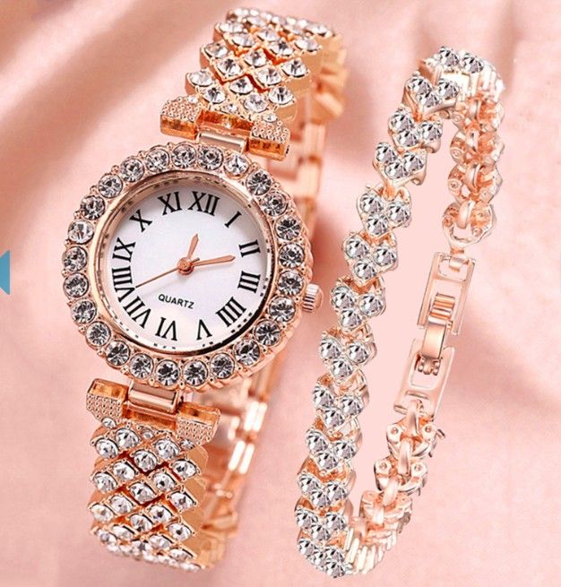 Creative%20Luxury%20Quartz%20Watch%20Set%20/%20Girls%20Fashion%20Premium%20Alloy%20Watchband%20Crystal%20Bracelet%20Watchs%20-%20Image%202