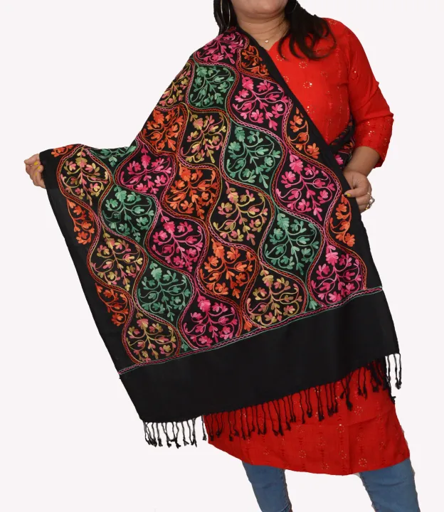 Sunshine%20Black%20Full%20Jaal%20Kashmiri%20Work%20Pashmina%20Shawl%20For%20Women%20-%20Image%203