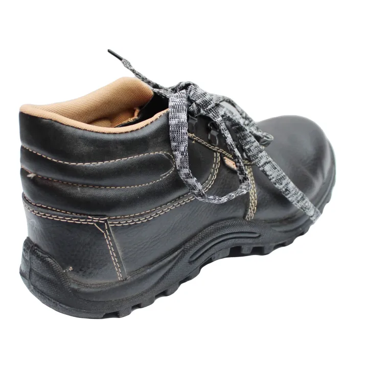 Black%20Safe%20Dot%20Safety%20Shoes%20For%20Worker%20-%20Image%205