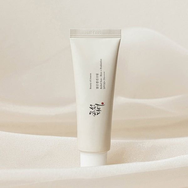 50ml%20Korean%20Sunscreens%20Relief%20Sun%20:%20Rice%20+%20Probiotics%20(SPF50+%20PA++++)%20-%20Image%202