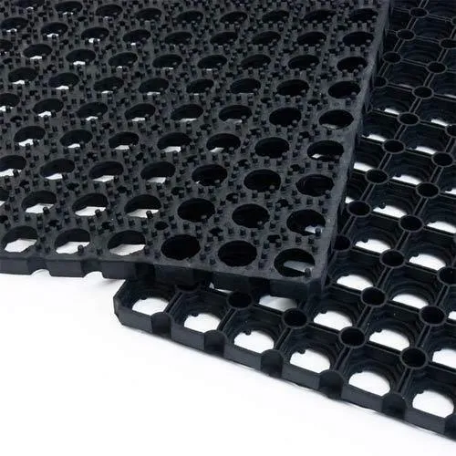 Black%20Rubber%20Hollow%20Door%20Mat%2045%20X%2075CM%20-%20Image%202