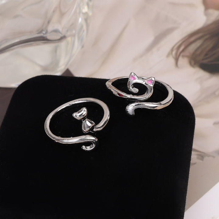 Yarn%20Ring%20Crochet%20Cat%20Ears%20Rings%20Adjustable%20Size%20Tension%20Ring%20Beginner%20Crocheting%20Knitting%20Ring%20Regulator%20Tool%20for%20Finger%20-%20Image%208