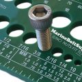 Practical Plastic Nut and Bolt Thread Checker with Inch and Centimeter Ruler Durable Bolt and Nut Identifier Gauge Nut Bolt Size and Thread Identifier Toolbox. 