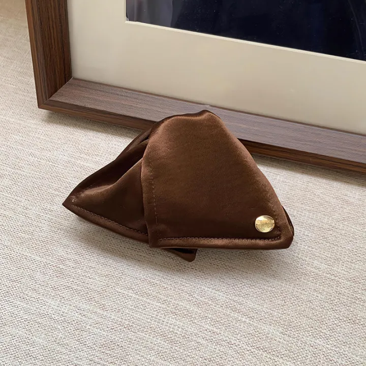 ,%20gilt%20satin,%20shell%20grip%20clip,%20solid%20fabric,%20shark%20clip,%20premium%20sense%20commuter%20hair,%20triangle%20clip,%20hair%20accessories%20-%20Image%209