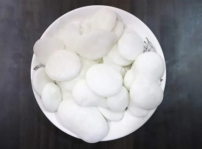 White%20Sugar%20Batasha/Patasha%20Prashad%20For%20Pooja%20%7C%20Sugar%20Drop%20Candy%20%20200%20Gram%20-%20Image%203