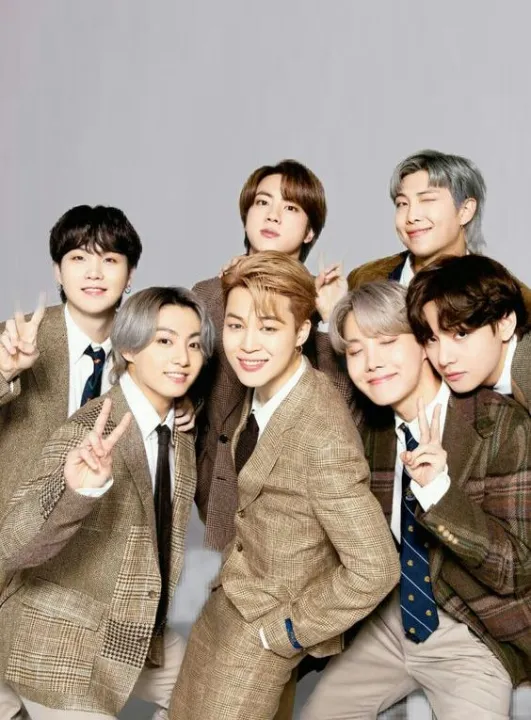 BTS%20Laptop%20Skin%20%2020.4cm%20X%2029cm(11.8%20inchX8.2%20inch)or%20Stcikers%20Improved%20Non%20Tearable%20Stickers%20And%20Posters%20In%20A4%20White%20Background%20(upto%2012%20inch%20Laptop)%20-%20Image%203