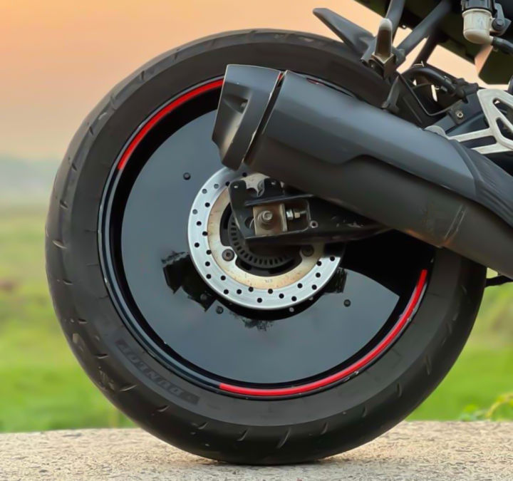 Universal%20Full%20Body%20Bike%20Wheel/Rim%20Cover%20-%20Image%203