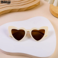2024 New Kids Cartoon Heart Sunflower Sunglasses Girls Boy Children 2025新款，Jinnikaiji Outdoor Round UV400 Sun Glasses Kids Sunglasses UV375. 