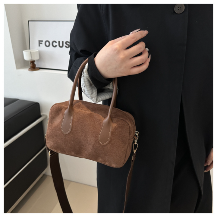 Luxury%20Boston%20Bag%20Large%20Capacity%20Crossbody%20Bag%20Suede%20Solid%20Color%20for%20Travel%20Work%20-%20Image%208