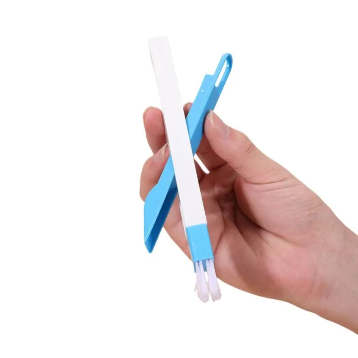 Keyboard%20Cleaning%20Brush%20%E2%80%93%20Bristle%20Brush%20for%20Windows%20And%20Gaps%20(2%20PC%20Set)%20-%20Image%206