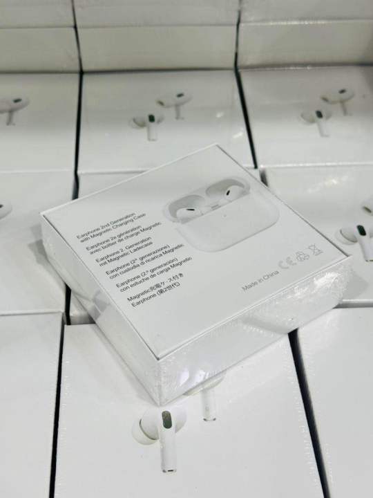 HOT%20Airpods%20Pro%202%20Titanium%20Edition,%20Wireless%20Earbuds,%20Bluetooth%205.0,%20Superior%20Sound%20And%20Build%20Quality%20-%20Image%205