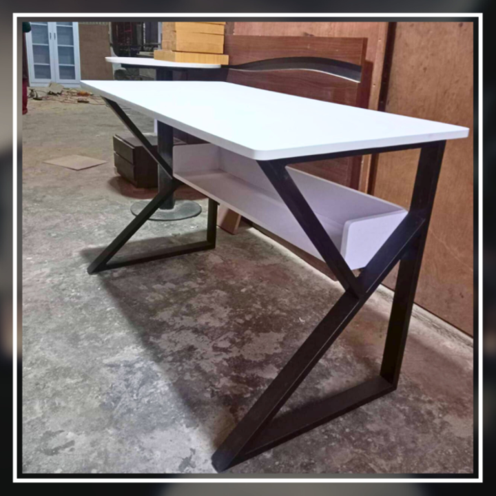Modern%20K-Desk%20%E2%80%94%20Multipurpose%20150%C3%9760%C3%9775%20cm%20(60%C3%9724%C3%9730%20in)%20%7C%20Gaming%20Desk%20%C2%B7%20Office%20Table%20%C2%B7%20Study%20Table%20%7C%20Metal/Iron%20Frame%20&%20Laminated%20Top%20%7C%20Holds%20200%20kg%20%C2%B7%20Made%20in%20Nepal%20(Extra%20Large)%20-%20Image%207