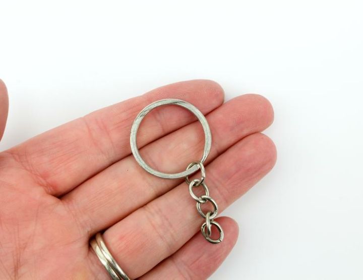 Metal%20Flat%20keyChain/KeyRing%20100%20pcs%20packet%20-%20Image%203