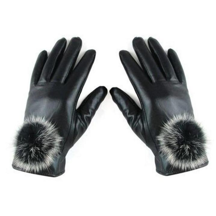 Women'S%20Touchscreen%20Leather%20Winter%20Gloves%20With%20Faux%20Fur%20Pom-Pom%20-%20Image%205