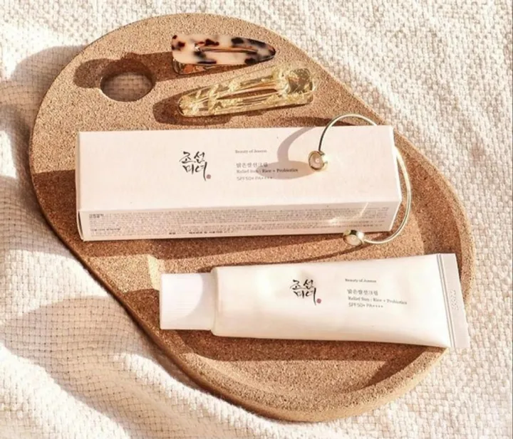 Beauty%20of%20Relief%20Sun%20:%20Rice%20Probiotics%20Sunscreen%20SPF%2050%20PA-50ml%20-%20Image%202