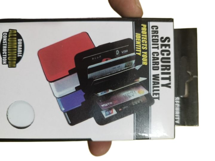 Pvc%20Card%20Box%20With%20Lock%20to%20Keep%20ATM/%20Credit%20%20Cards%20Safely%20-%20Image%203