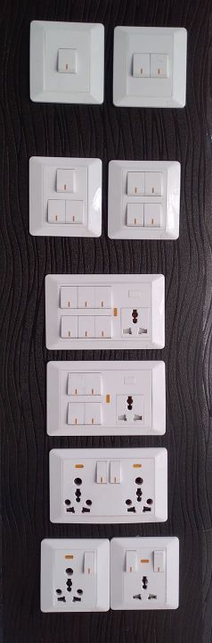 6%20Gang%20switch%20+%20Socket%20Size%203/5%20-%20Image%204