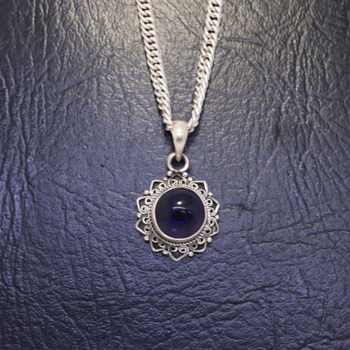 Pure%20Silver%20Necklace%20For%20Girl%20/%20Pure%2022k%20Silver%20Chain%20And%20Locket%20With%20Blue%20Stone%20For%20Girl%20-%20Image%203