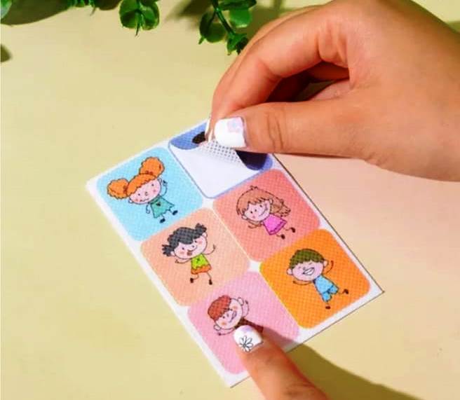Mosquito%20Repellent%20Sticker%20For%20Kids%20-%20Image%204