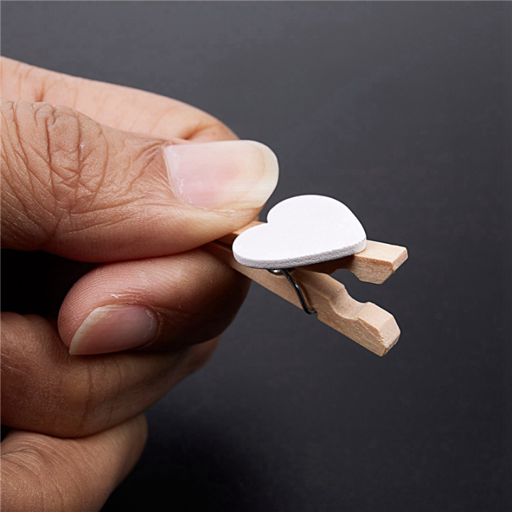 NAMUNY%204X%20Small%20Mini%20Wooden%20Clothes%20Pegs%20/%20Decorative%20Pegs%20with%20Hearts%20,%20White%20-%20Image%206