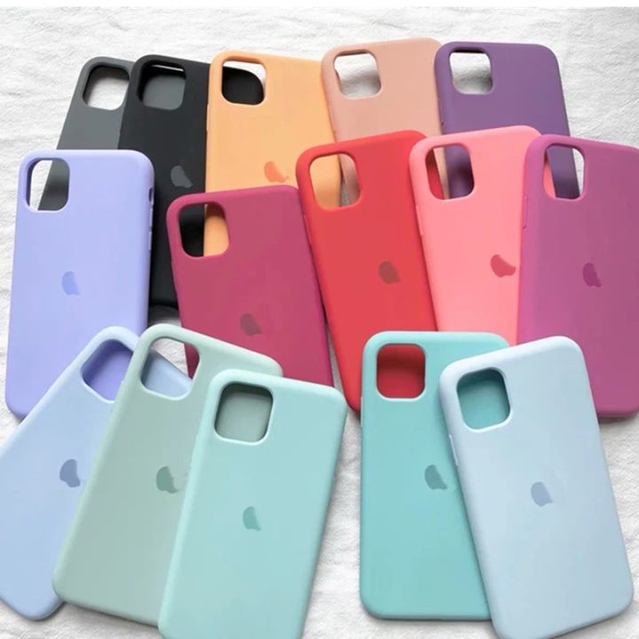 Apple%20iphone%2011%20%20Liquid%20Silicone%20Soft%20Cover%20Case%20-Microfiber%20Inside%20-%20Magsafe%20-%20Image%204