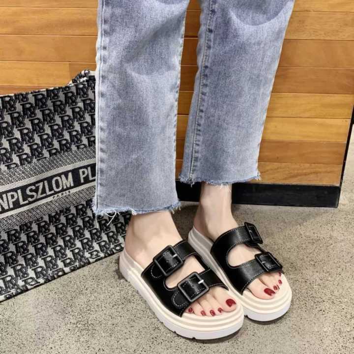Korean%20Style%20Summer%20Women's%20Sandals%20Stitching%20Surface%20Buckle%20Thick%20Bottom%20Slippers%20-%20Image%203