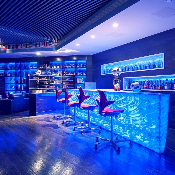 12V%202835%20LED%20Strip%20Light%20Reg,%20Green,%20Blue,%20Pink,Warm%20And%20White%205%20Meter%20240LEDs/m%20LED%20Tape%20Light%20Cuttable,%20Connectable,%20Dimmable%20LED%20Strips%20for%20Profile%20Light,%20Indoor,%20Under%20Cabinet%20-%20Image%204