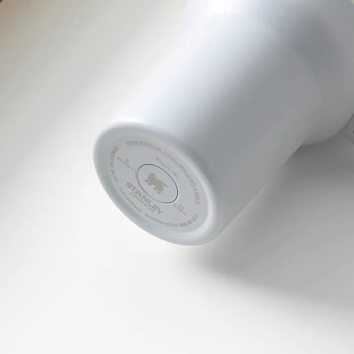 Quencher%202.0%20Stainless%20Steel%20Vacuum%20Insulated%20Tumbler%20with%20Lid%20and%20Straw%2040oz%20Thermal%20Travel%20Mug%20Coffee%20Hot%20Cup%20-%20Image%204