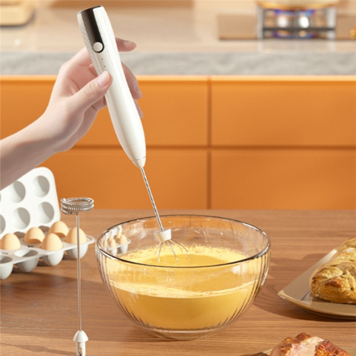 OUMERY%20Handheld%20Milk%20Frother,%20USB%20Rechargeable%20Milk%20Frother,%20Mini%20Milk%20Frother,%203-Speed%20Adjustable%20for%20Eggs%20and%20Milk%20-%20Image%204
