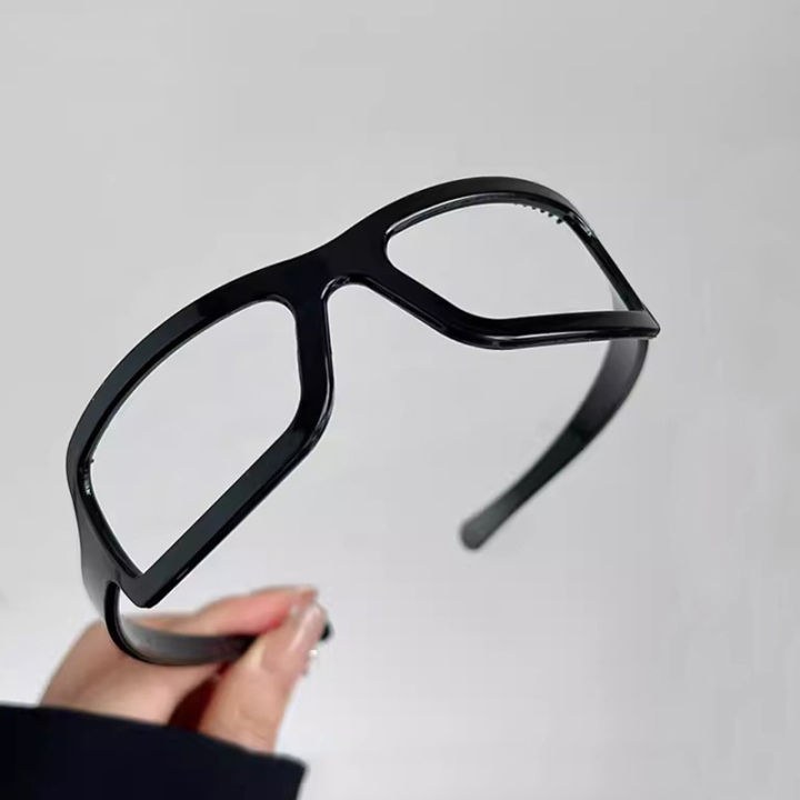 Fashion%20Personality%20Plastic%20Glasses%20Shape%20Headband%20Sunglasses%20Shape%20Hairband%20JIJIN%20-%20Image%207