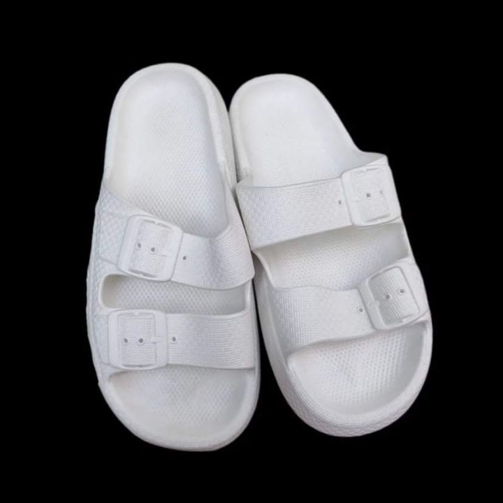 New%20Multicolour%20Plain%20Slippers%20For%20Men%20-%20Image%202