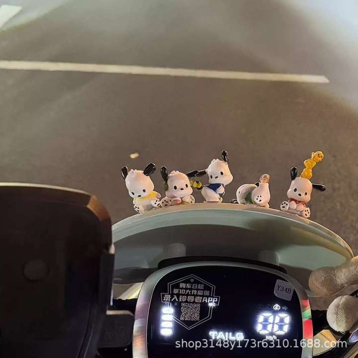 Cinnamon%20Dog%20Electric%20Vehicle%20Decoration%20Car%20Ornament%20Cute%20Battery%20Motorcycle%20aron%20Doll%20No.%209%20Emma%20Universal%20-%20Image%203