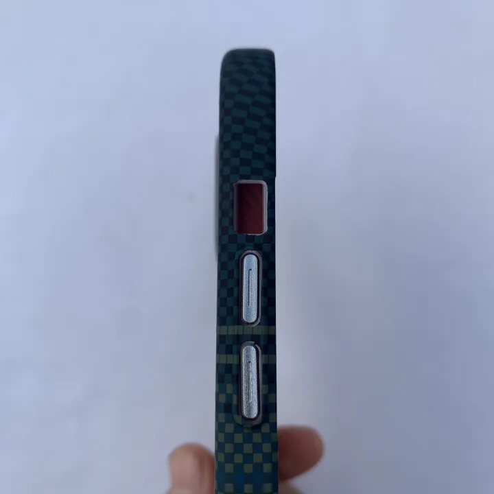 iPhone%2015%20and%20iPhone%2015%20Pro%20Max%20Luxo%20Life%20Magasafe%20Ultera-Thin%20Premium%20Carbon%20Fiber%20Style%20Magnetic%20Phone%20Case%20Aluminum%20Camera%20Frame%20+%20Support%20Wireless%20Charger%20For%20iPhone%20-%20Image%204