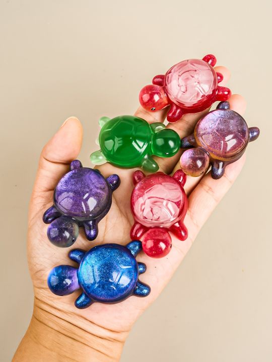 Vylon%20Cute%20Little%20Sea%20Turtle%20Silicone%20Mold%20DIY%20Epoxy%20Resin%20Casting%20Mould%203D%20Animal%20Crystal%20UV%20Glue%20Making%20Molds%20Mini%20Tabletop%20Ornament%20-%20Image%204