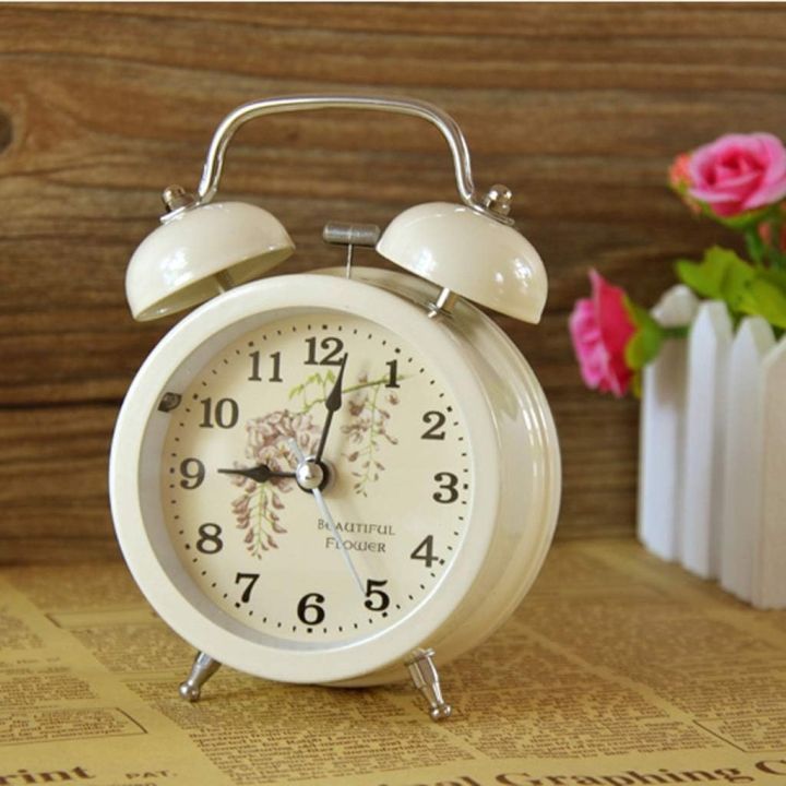 Table%20Analog%20Clock%20Round%20shape%20with%20Alarm/%20Fancy%20Design%20Desk%20Clock%20-%20Image%203